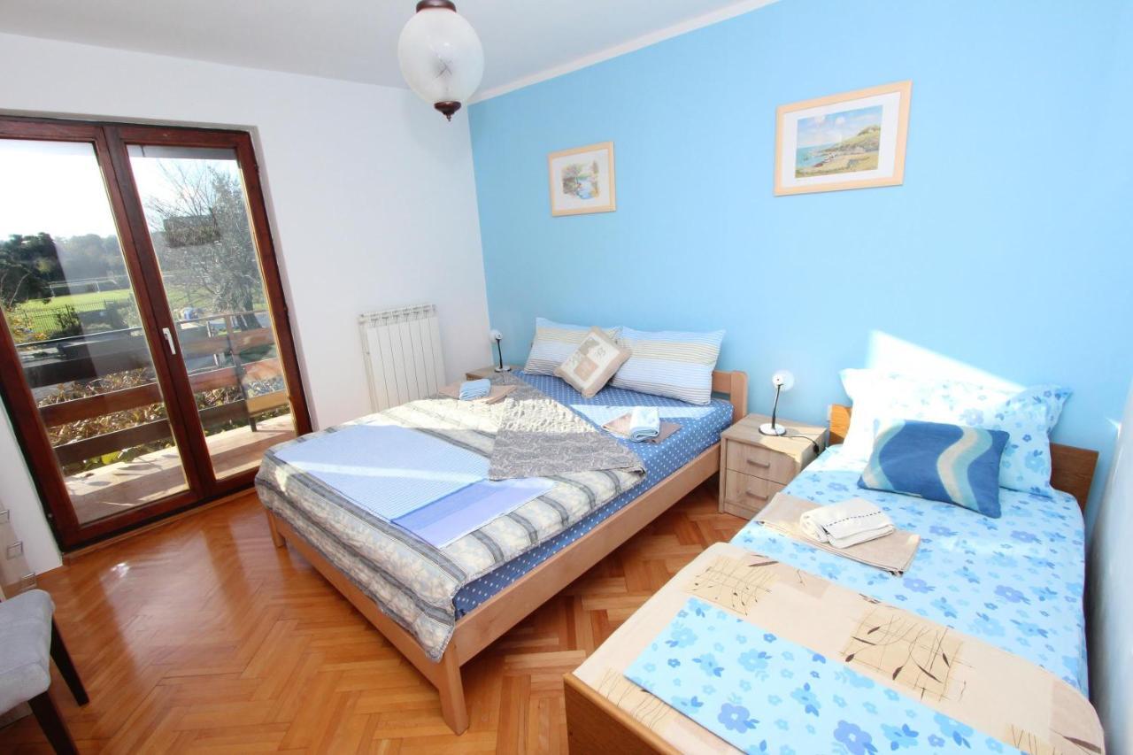 Apartments Natali Rovigno Esterno foto